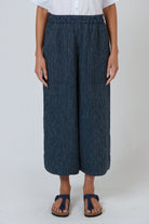 ELSHAM BOUTIQUE navy pinstripe linen wide-leg cropped pants with an elasticated waistband and front pockets.